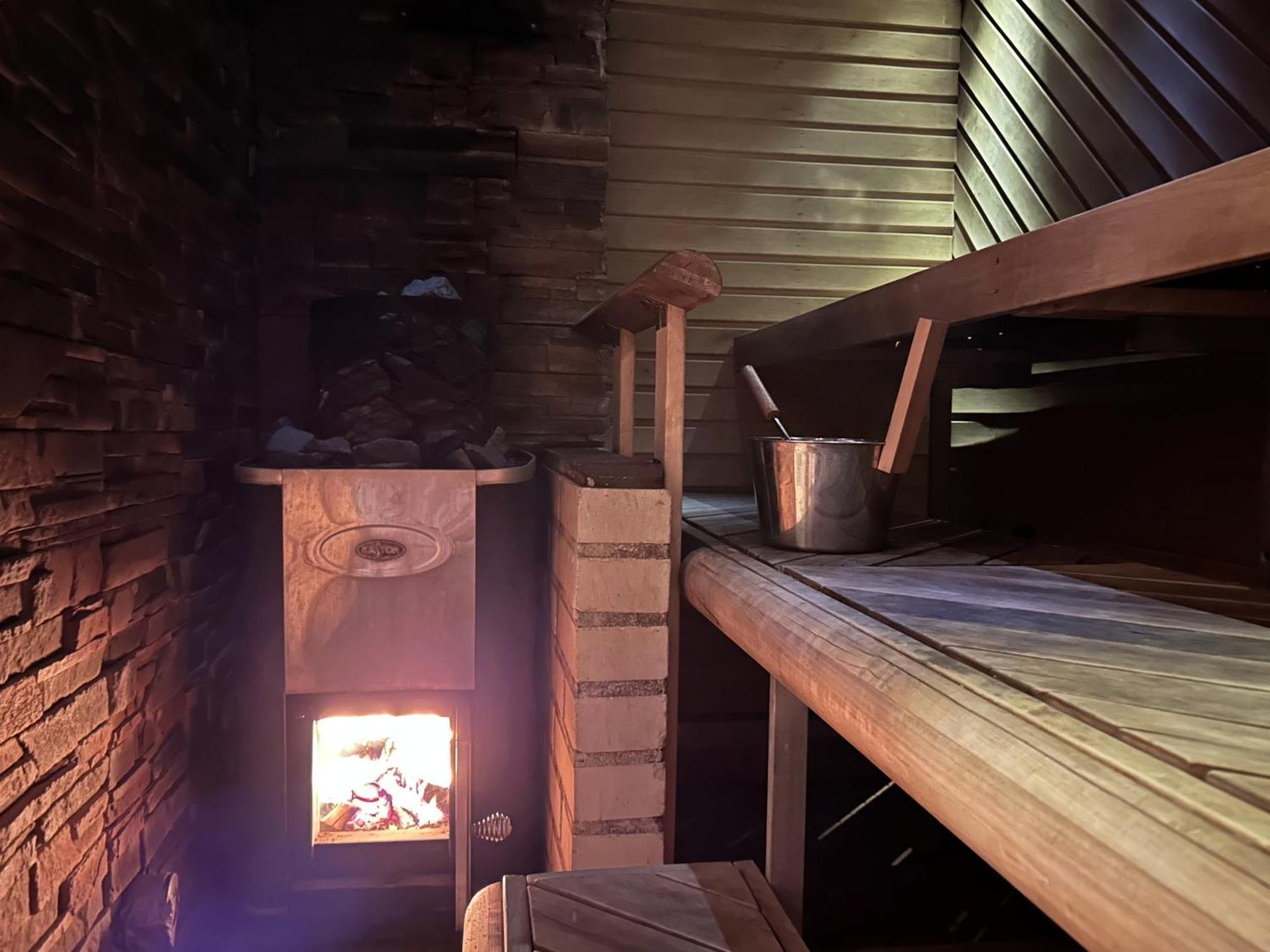 וואנטאה Peaceful Wood-Fired Sauna Stay מראה חיצוני תמונה