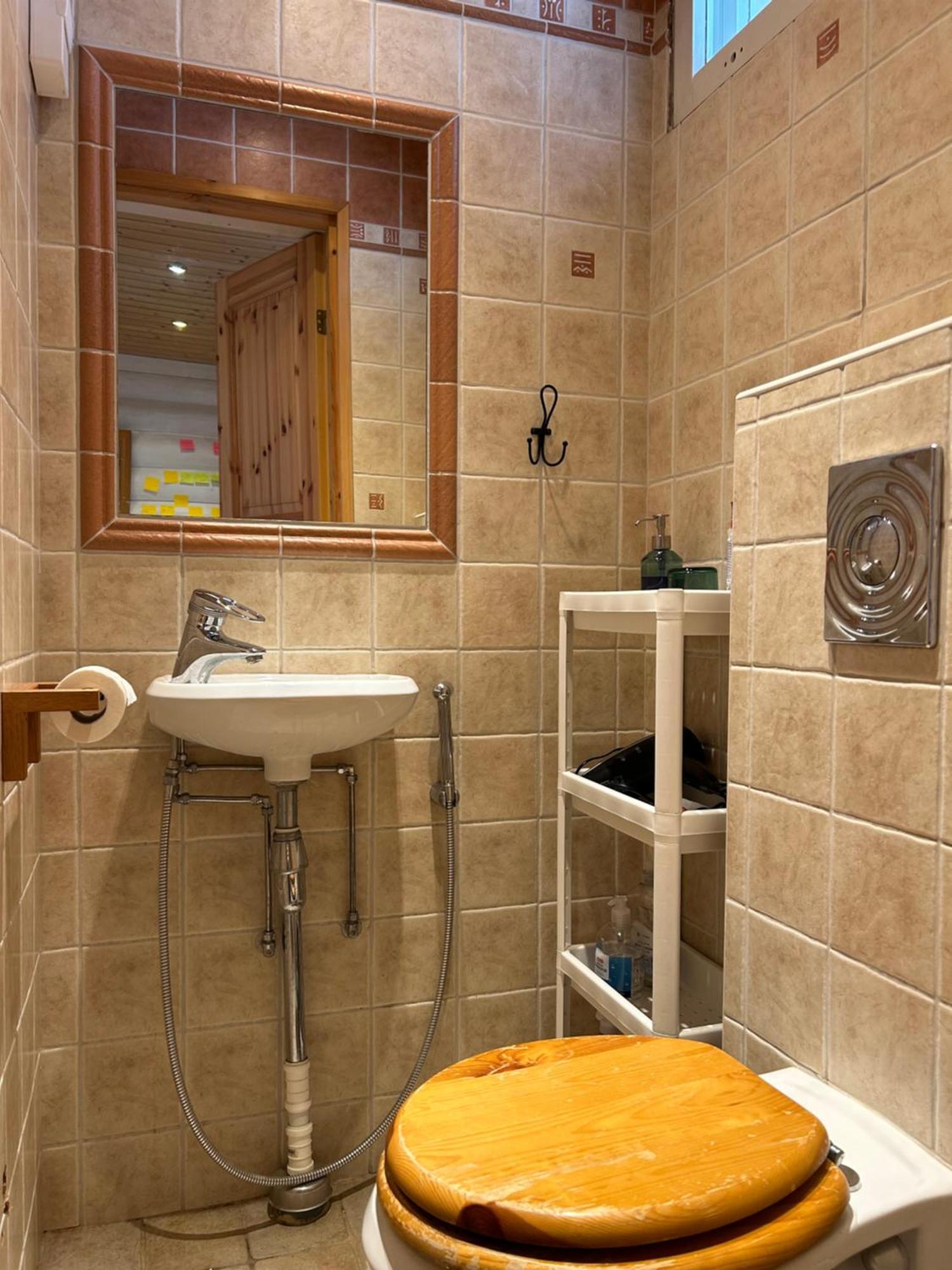 וואנטאה Peaceful Wood-Fired Sauna Stay מראה חיצוני תמונה